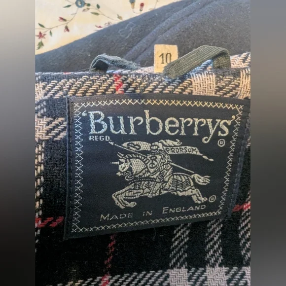 Burberrys Vintage Wool Coat Size: 10 - Picture 4 of 15